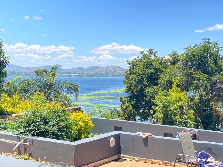 3 Bedroom Property for Sale in Kosmos North West